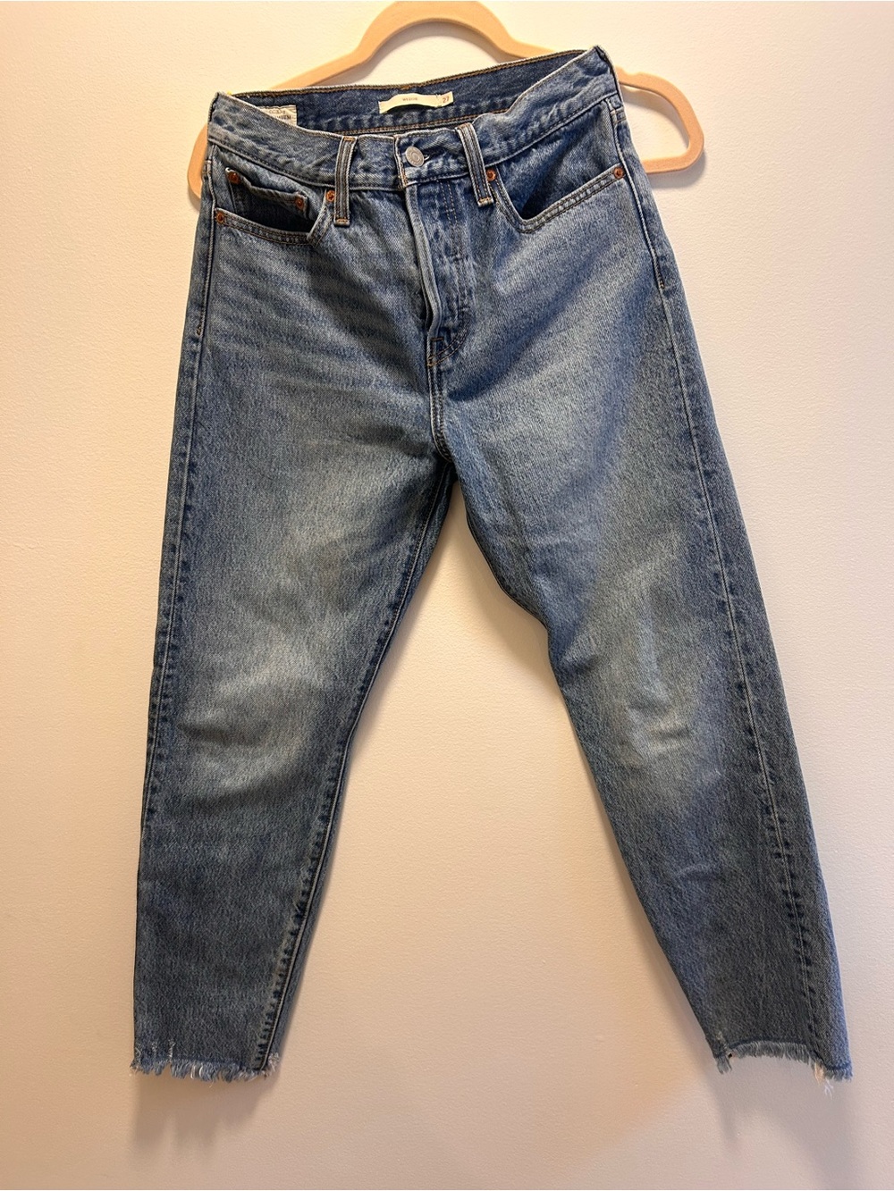 Levi Wedgie Straight-Leg Jeans with raw hem